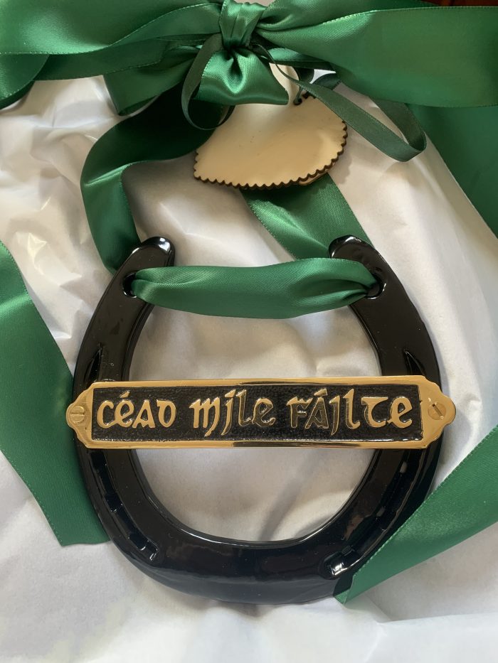 Céad Míle Fáilte Sign irish horse shoe sign - Image 6