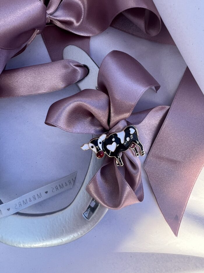 Cows gifts  with Good Luck horse shoe for occasions - Image 7