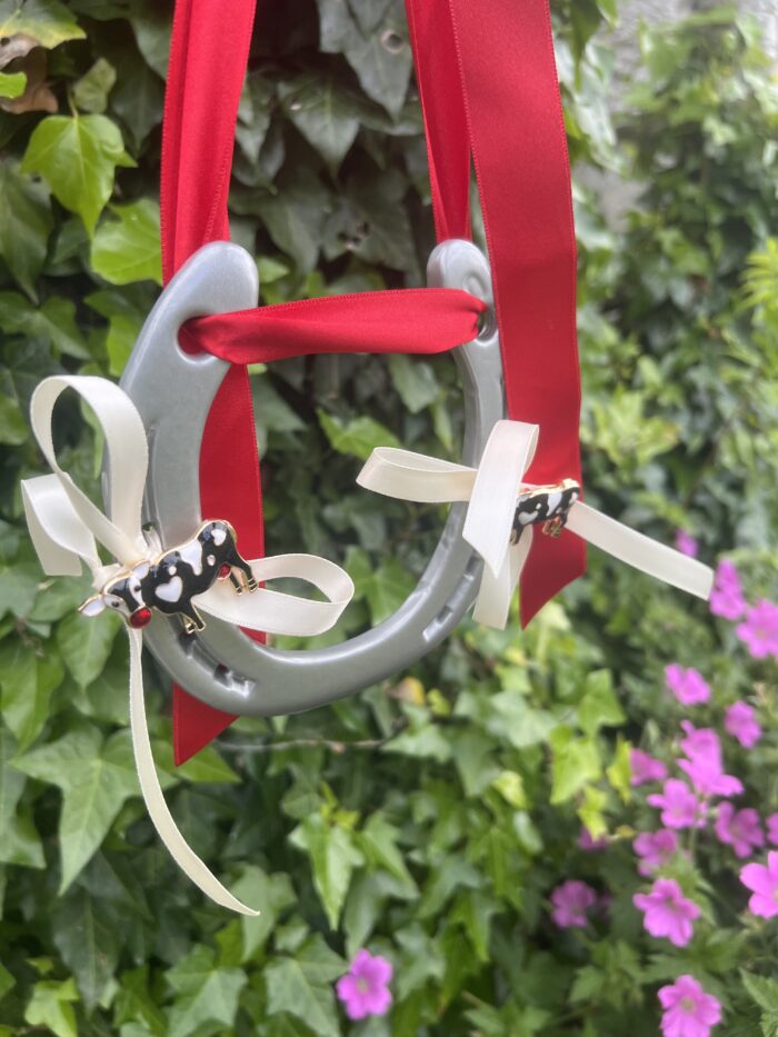 Cows gifts  with Good Luck horse shoe for occasions - Image 9