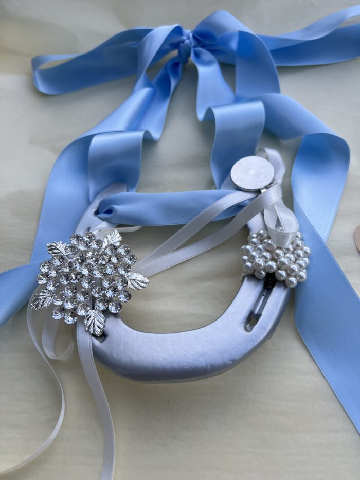 Wedding horse shoes, irish  wedding traditions - Image 2