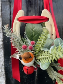 Christmas Robin and lucky horse shoe - Image 10