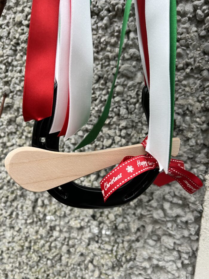 County colours Gaa team colours, club colour gifts hurley gifts - Image 8