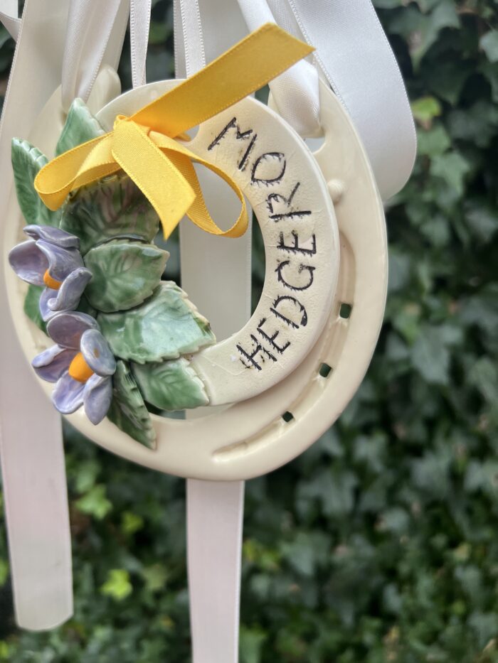 Irish Hedgerow and good luck horse shoe, ceramic flowers - Image 2
