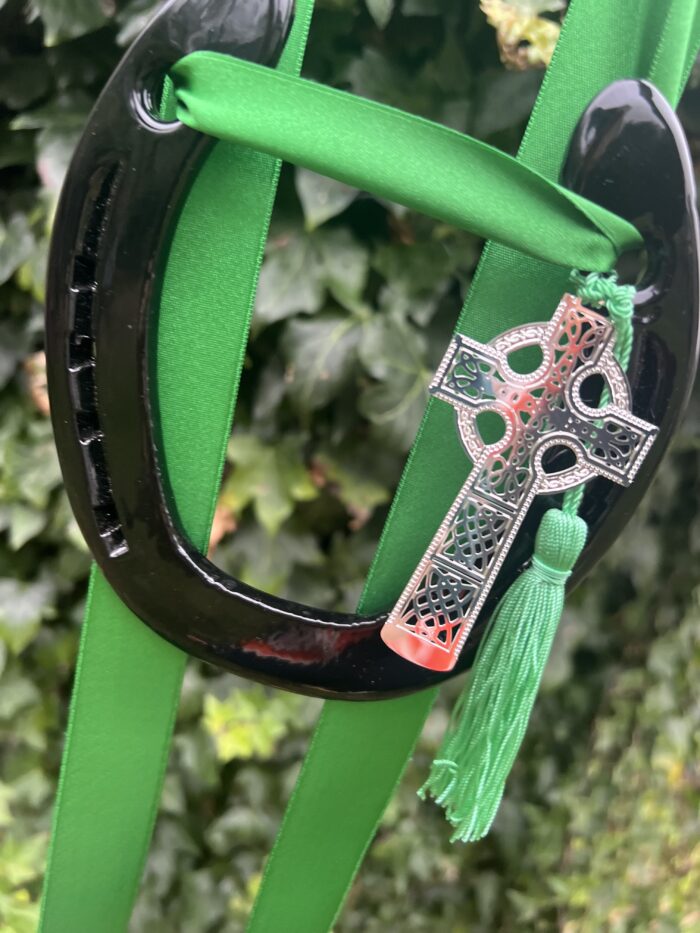 Irish Celtic Cross and irish lucky Horse Shoe - Image 4