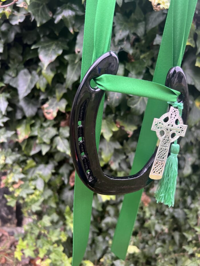 Irish Celtic Cross and irish lucky Horse Shoe - Image 6