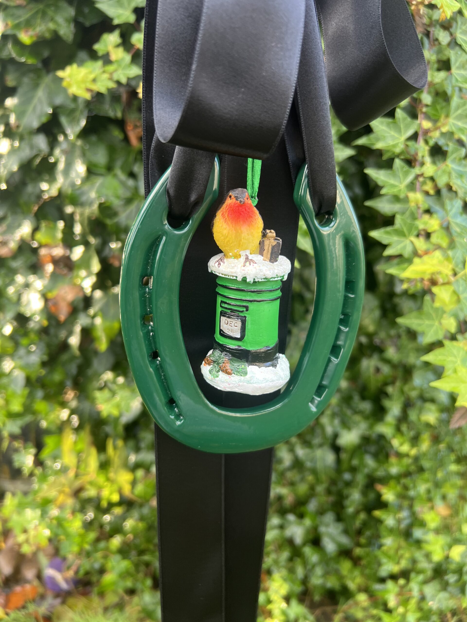 Green Post box with Robin and irish horse shoe