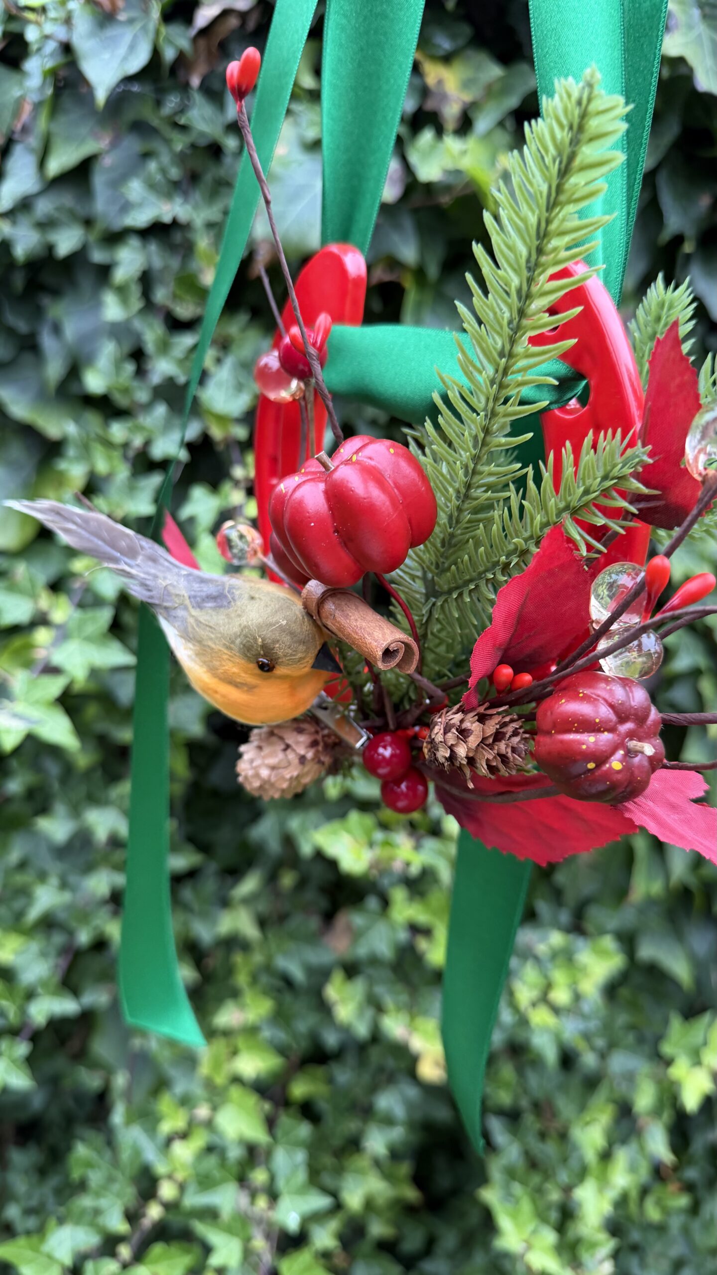Christmas Robin and lucky horse shoe - Image 3